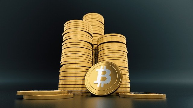 Le Bitcoin atteint un niveau record  112 000 dollars