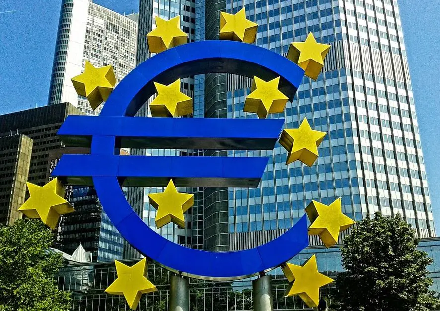 Faillite bancaire et risque systémique. La BCE va limiter les crédits de la BNP et Deutsche Bank.