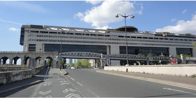 Crise du logement, Bercy veut exonrer d'impt sur les plus-values les terrains  btir !