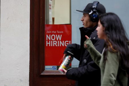 MACRO ECONOMIE emplois non-agricoles